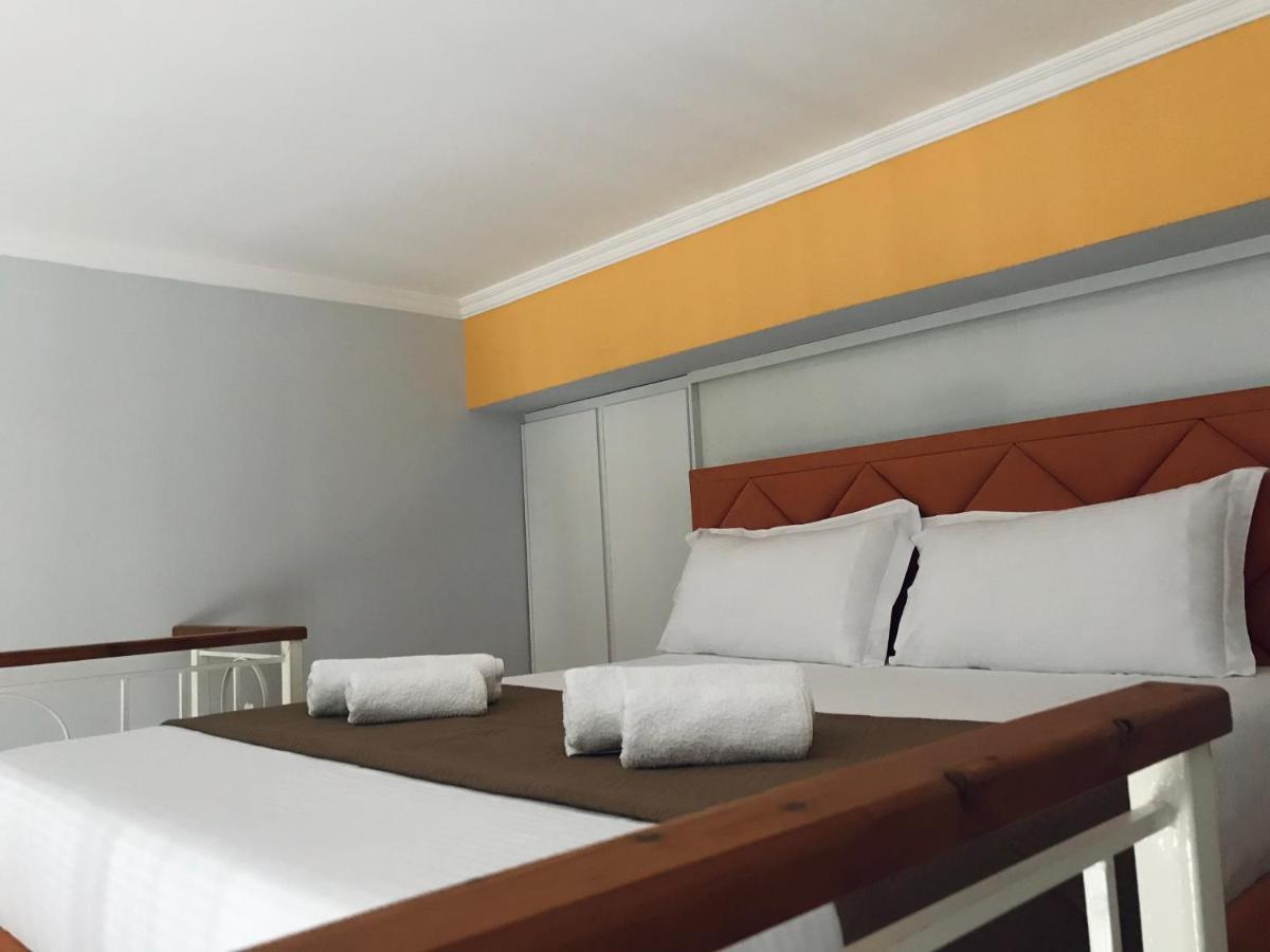 Crown Deluxe Apartments Sarandë Exteriér fotografie