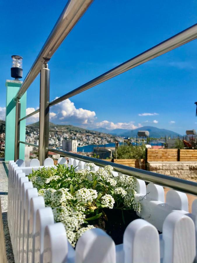 Crown Deluxe Apartments Sarandë Exteriér fotografie