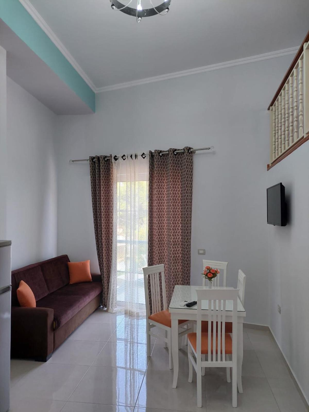 Crown Deluxe Apartments Sarandë Pokoj fotografie