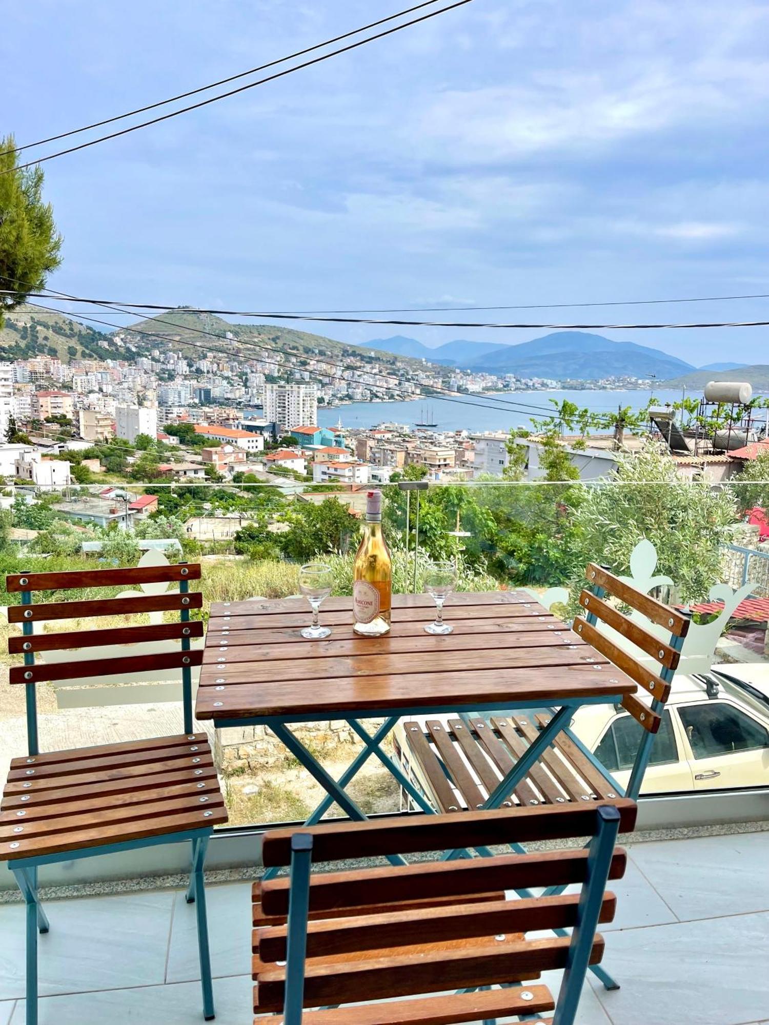 Crown Deluxe Apartments Sarandë Exteriér fotografie