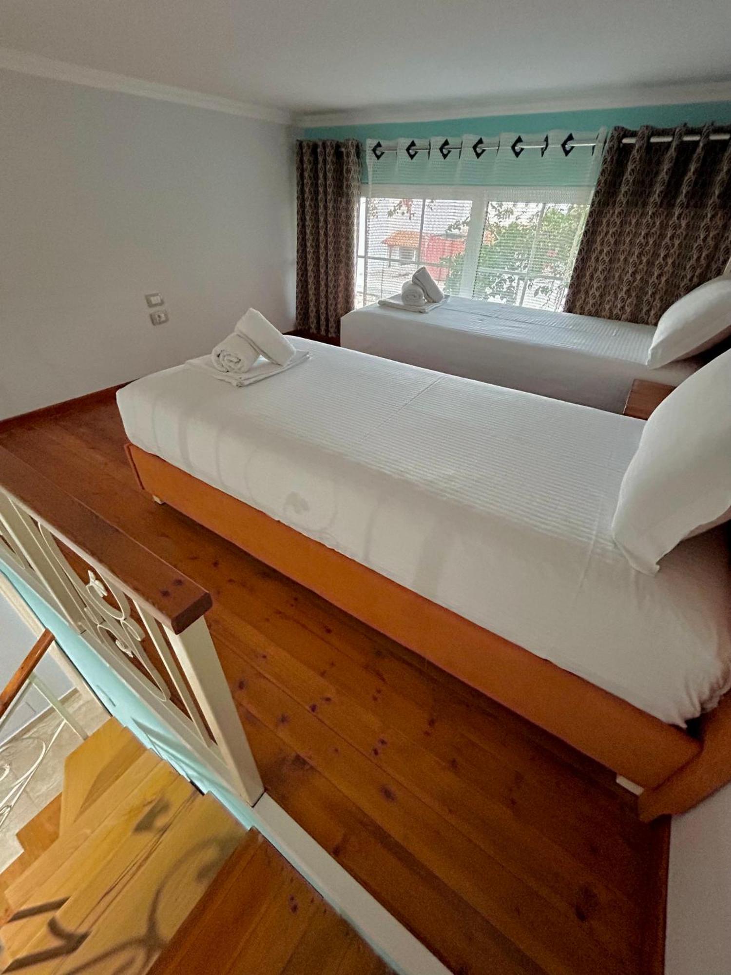 Crown Deluxe Apartments Sarandë Exteriér fotografie