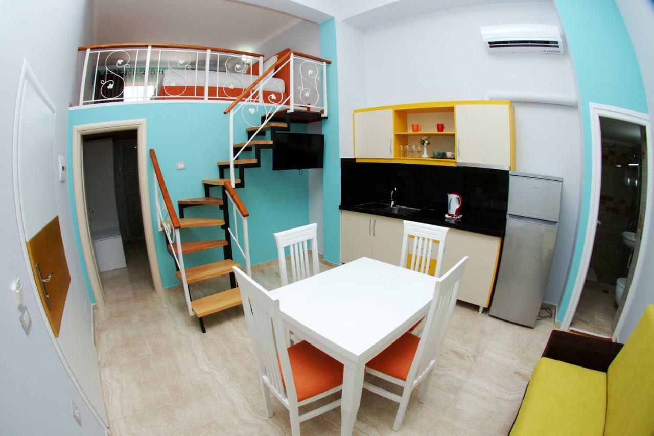 Crown Deluxe Apartments Sarandë Exteriér fotografie