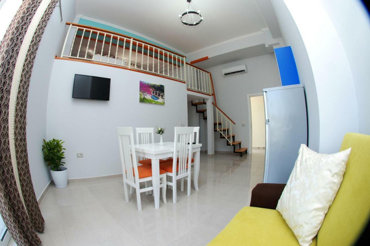 Crown Deluxe Apartments Sarandë Exteriér fotografie